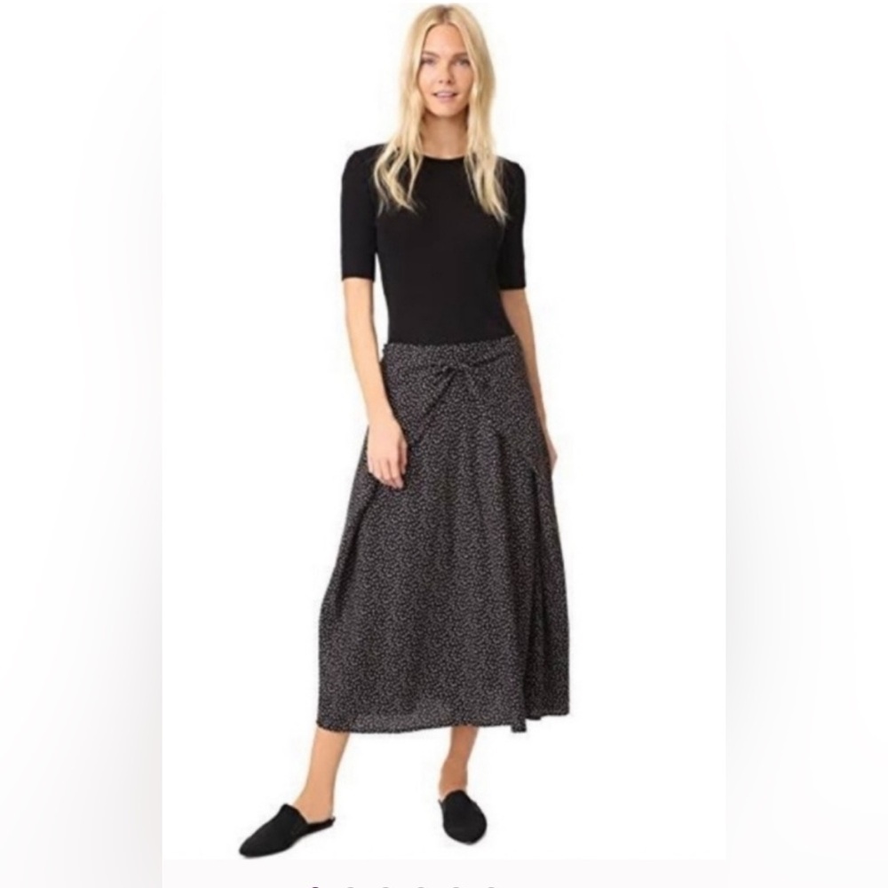 Vince Women's Size 6 Silk Black Celestial‎ Polka Dot Wrap Tie Front Midi Skirt